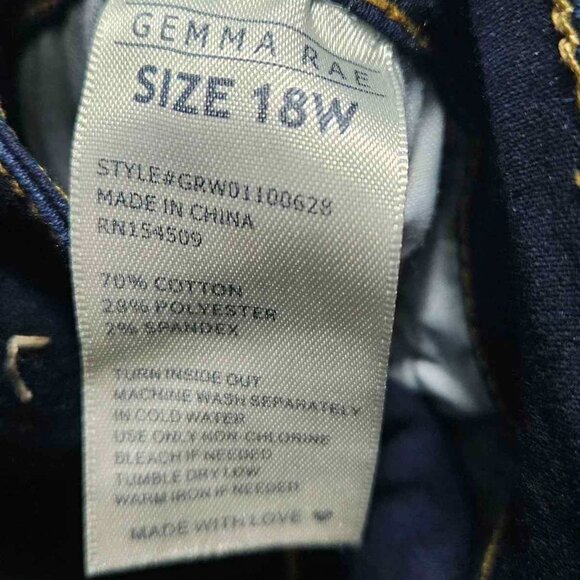 Gemma Rae- Women’s Dark Wash Bootcut Jeans - Picture 2 of 3